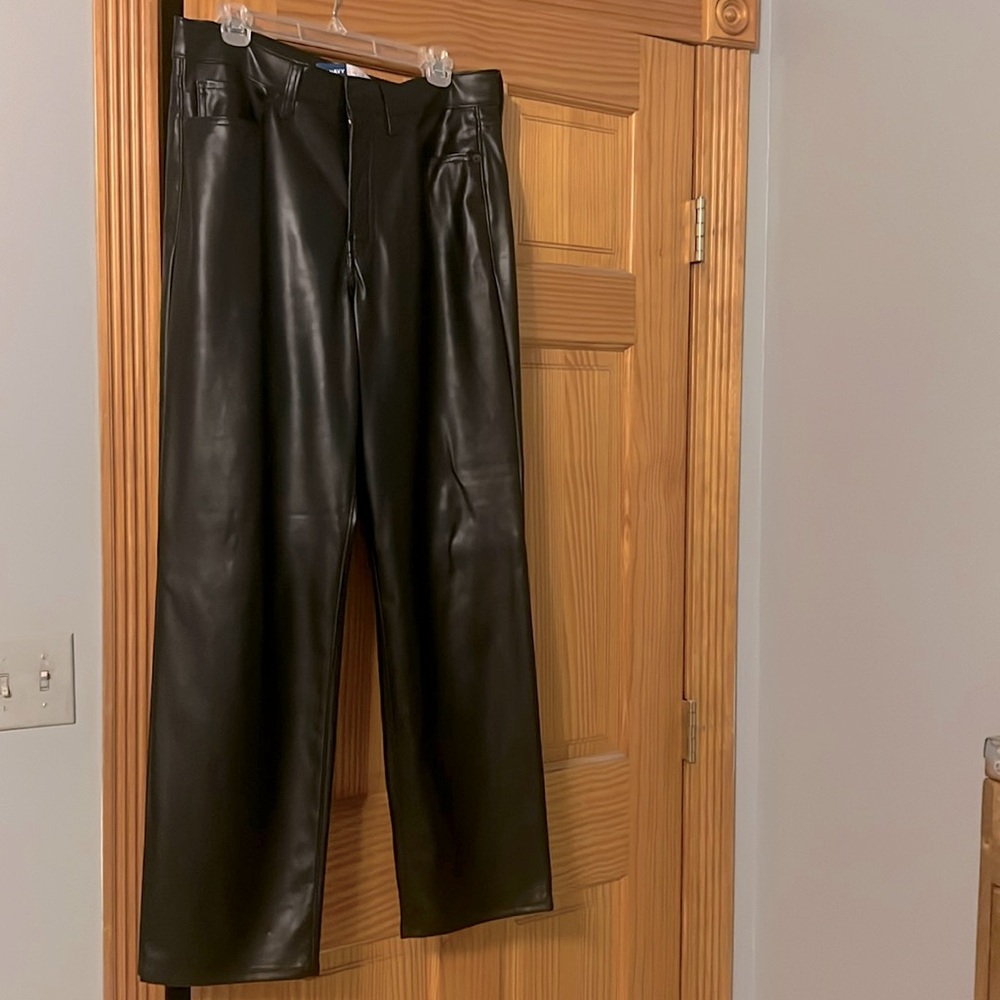 Women’s faux leather pants